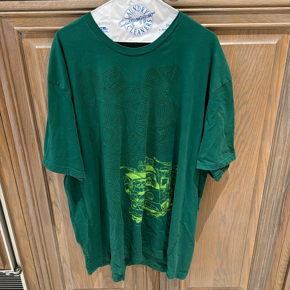 Lootwear Exclusive Nickelodeon Teenage mutant Ninja Turtles Tshirt